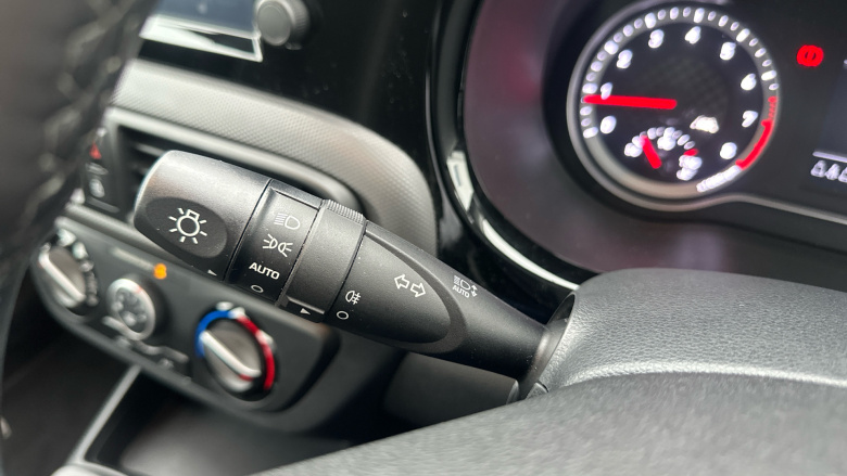 Hyundai i10 1.2 MPi SE Connect 5dr Petrol Hatchback